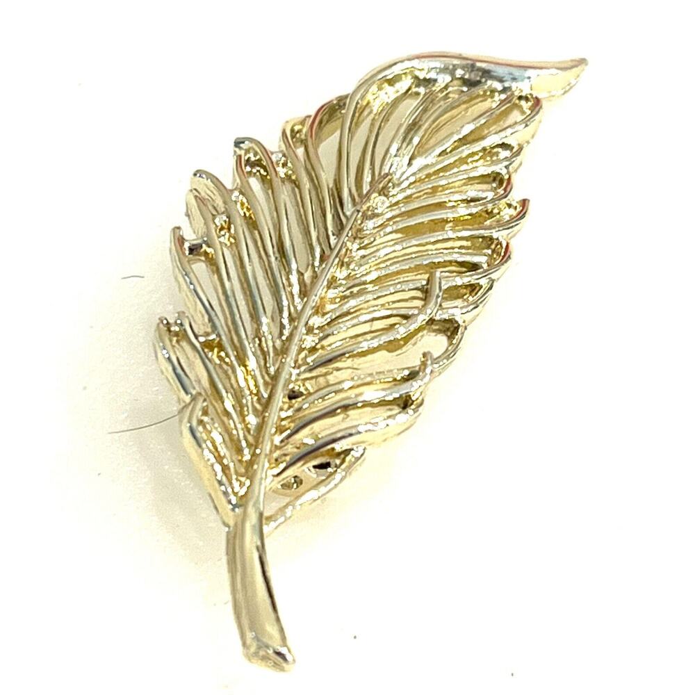 Gerrys Gold Leaf Brooch Pin 2.75" Designer Signed Palm Frond Open Metalwork Vtg